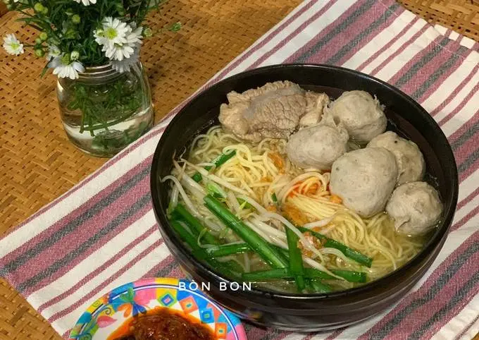 Hình ảnh mì vắt bò viên