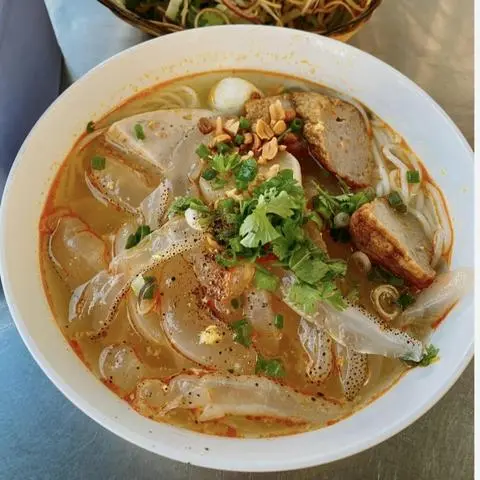Hình ảnh Bún chả cá - sứa