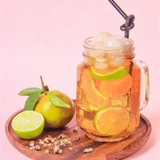 Hình ảnh hồng trà nhãn tắc