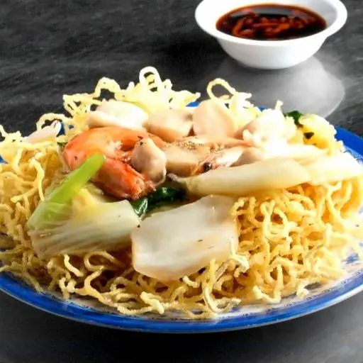 Hình ảnh Mì giòn xào hải sản