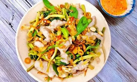 Hình ảnh Gỏi chân gà rút xương