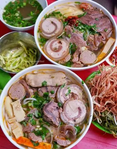 Hình ảnh bún bò gân chả