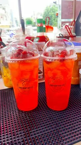 Hình ảnh Lục trà dâu tây đui