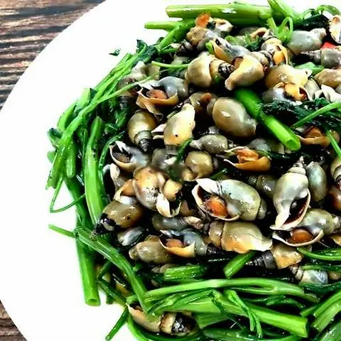 Hình ảnh Cà na xào rau muống