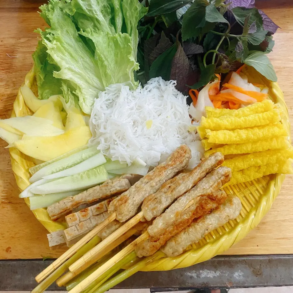 Hình ảnh Nem lụi Nha trang vị truyền thống - phần 1 người