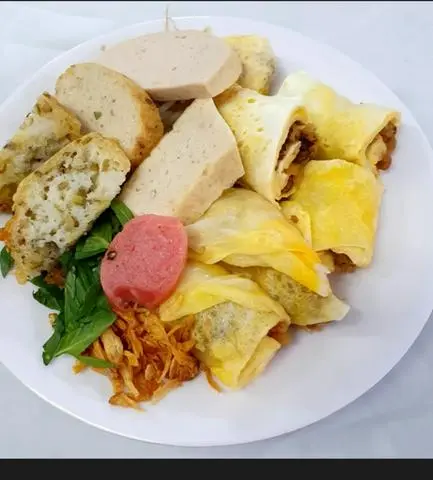 Hình ảnh Bánh cuốn trứng đặc biệt