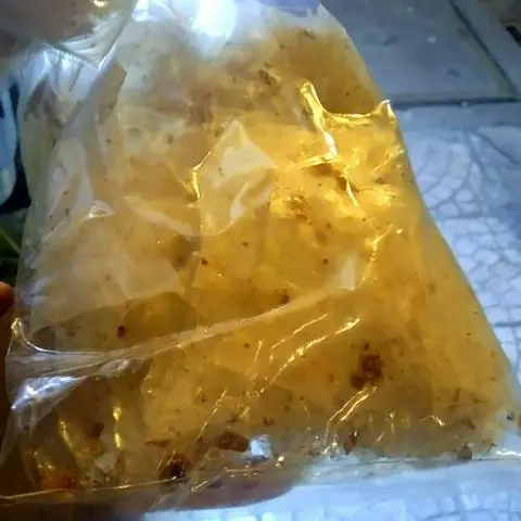 Hình ảnh Bánh tráng tỏi