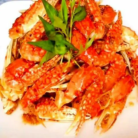Hình ảnh Càng ghẹ hấp sả