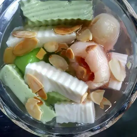 Hình ảnh Chè khúc bạch
