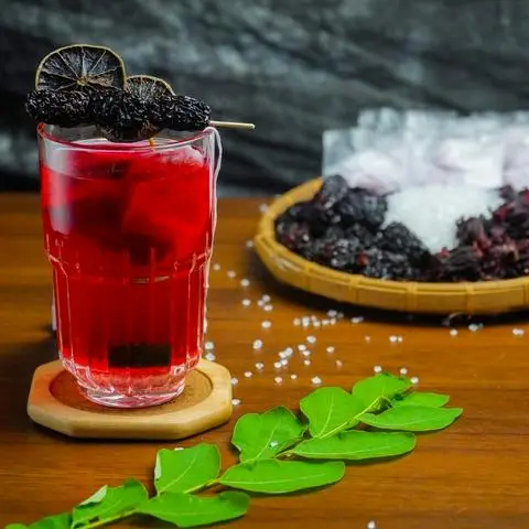 Hình ảnh Trà Sâm Cúc Atisô đỏ đá 