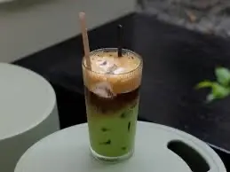Hình ảnh matcha latte coffe