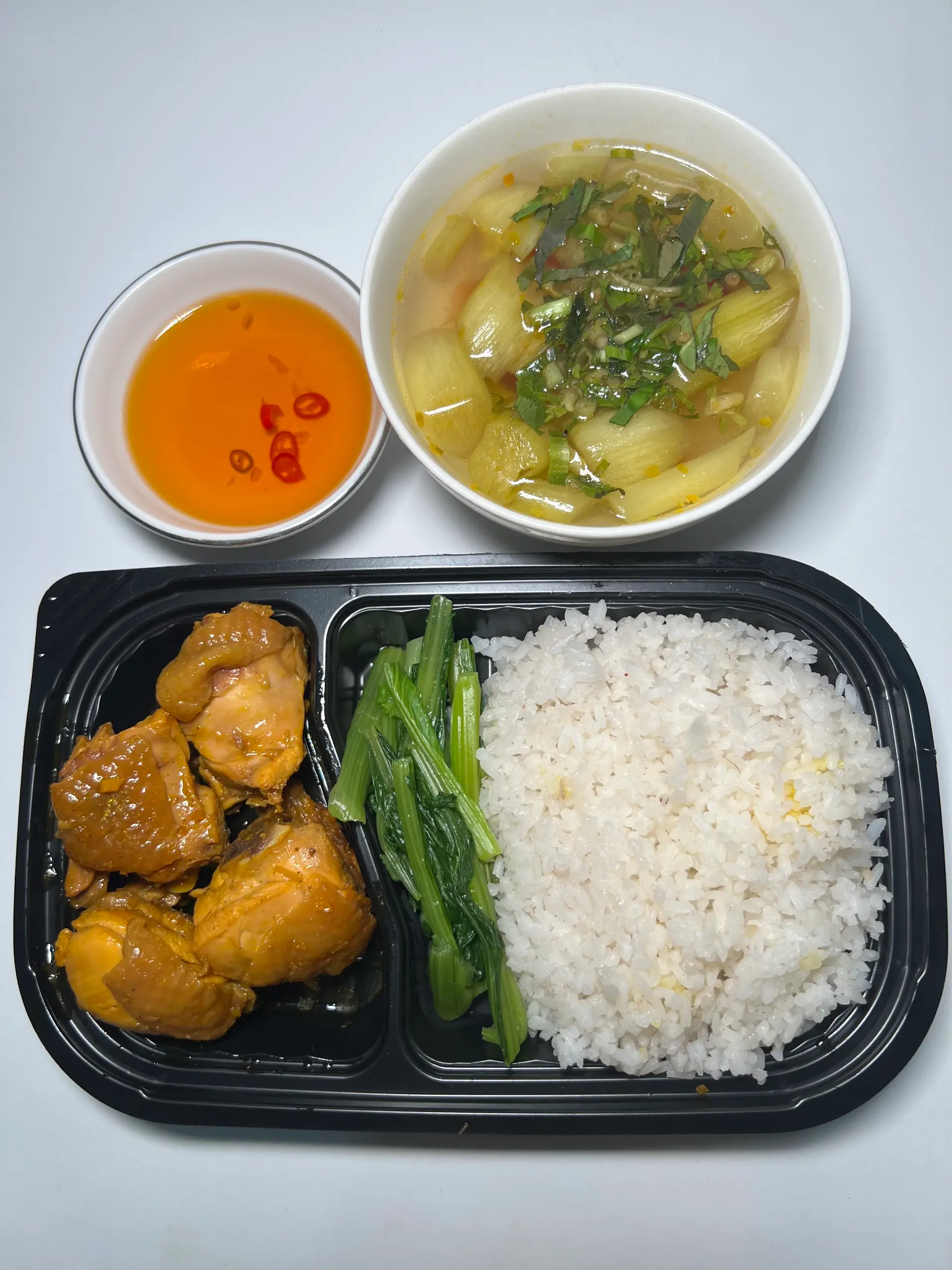 Hình ảnh Combo Cơm Gà Kho + Canh Khổ Qua 