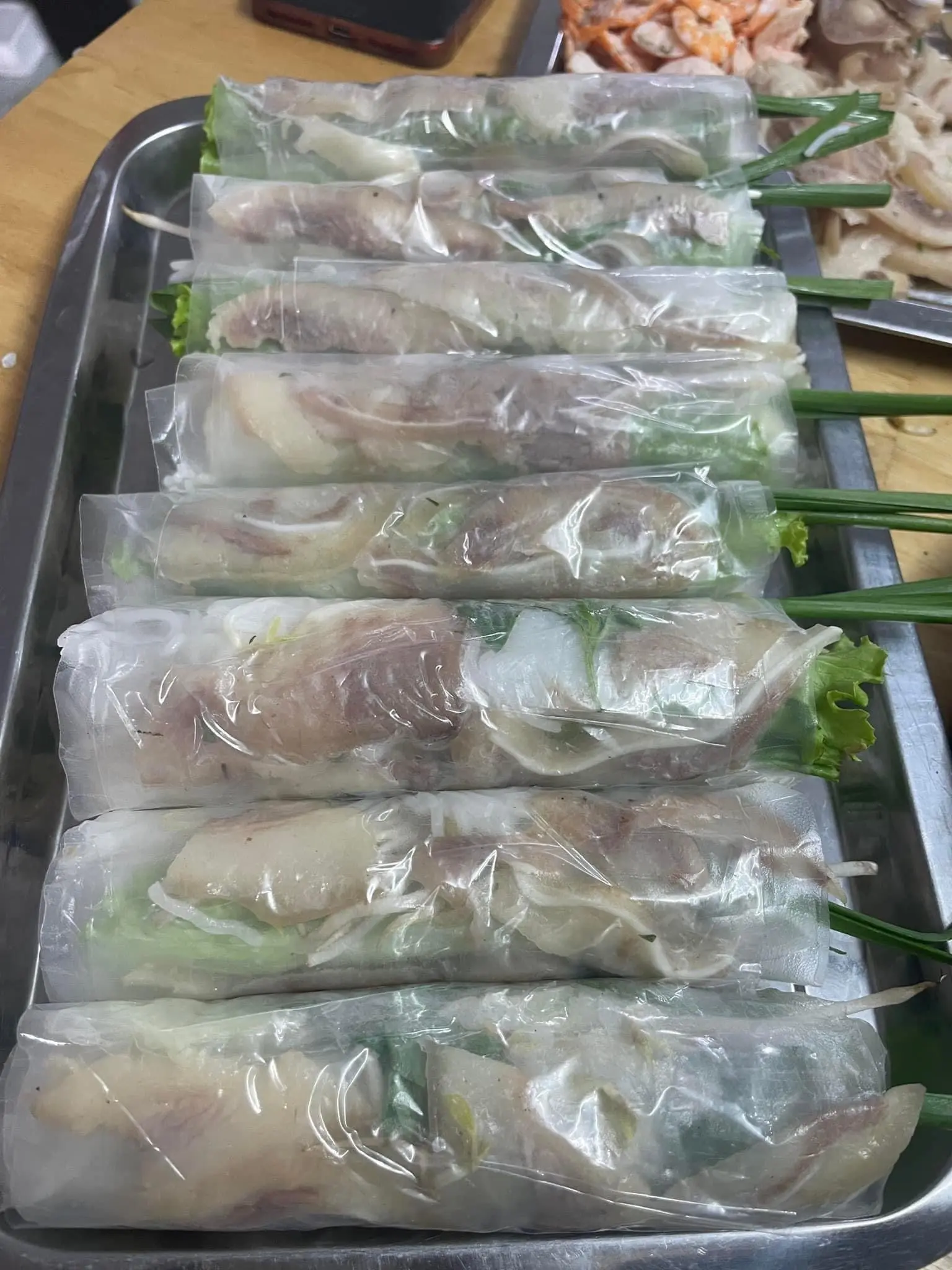 Hình ảnh Gỏi cuốn tai heo