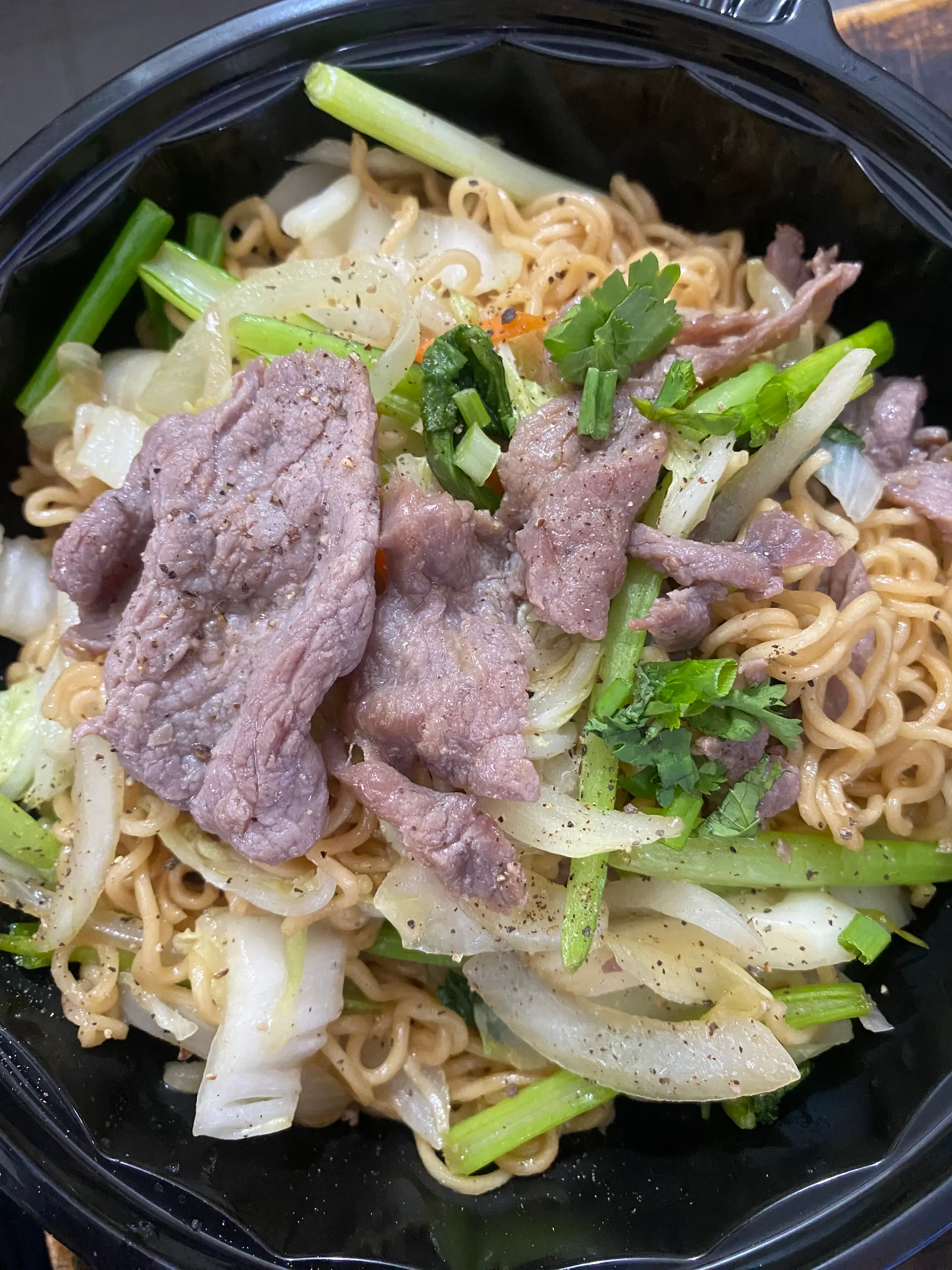 Hình ảnh mì gói xào bò 
