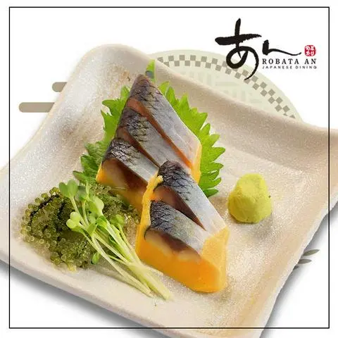 Hình ảnh "KOMOCHI-NISHIN" Vinegard Herring Roe Sashimi/Sashimi cá trích ép trứng