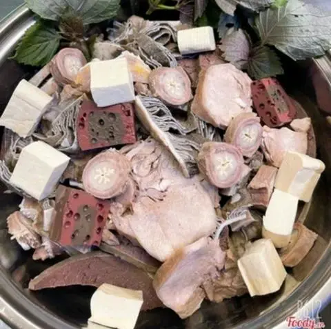 Hình ảnh Lẩu bò vừa