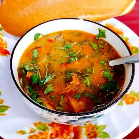 Hình ảnh Phá lấu bò bánh mì