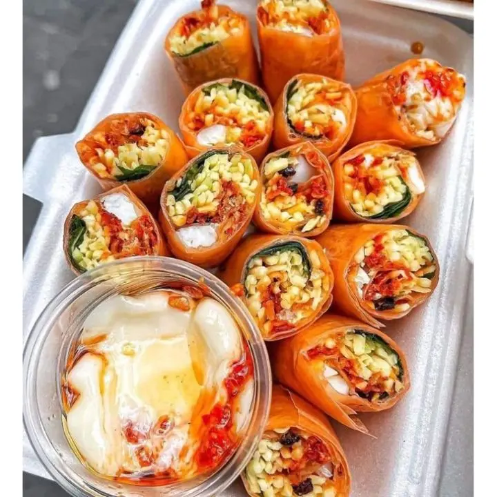 Hình ảnh CUỐN CHẤM SỐT ME