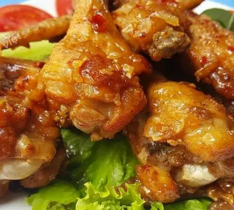 Hình ảnh Đùi Gà chiên nước mắm