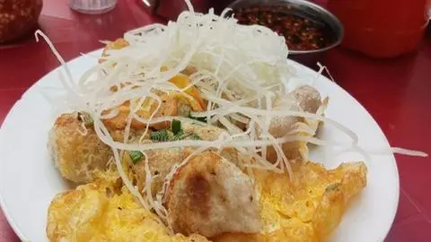 Hình ảnh Sủi cảo + Há cảo chiên trứng