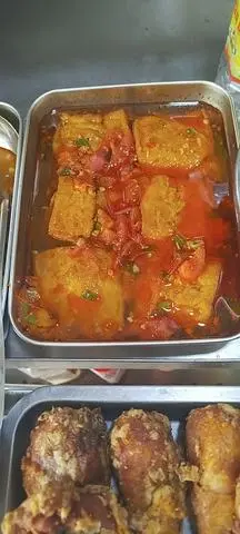 Hình ảnh cơm đậu hủ dồn thịt 