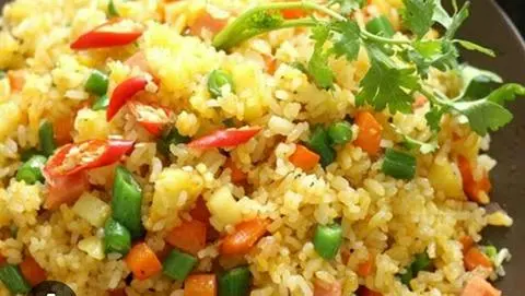 Hình ảnh cơm chiên hải sản 