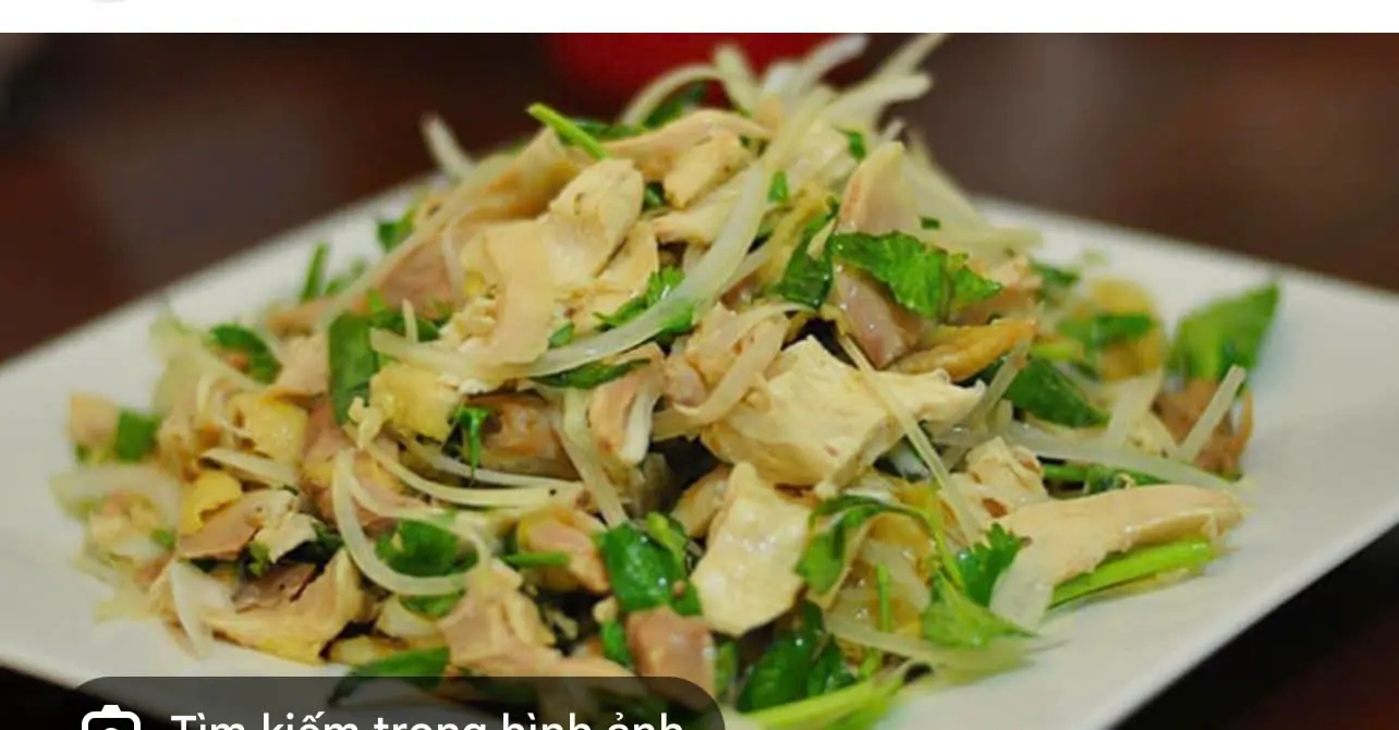 Hình ảnh Gà xé trộn gỏi nguyên con - Cháo - Lòng