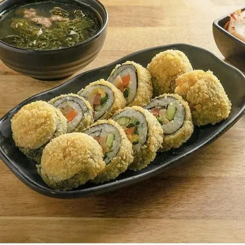 Hình ảnh Kimbap chiên xù Hàn quốc