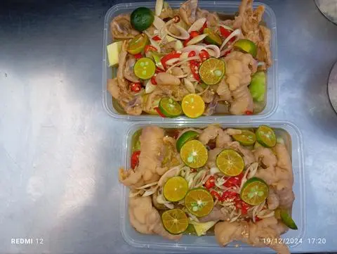 Hình ảnh Chân gà sả tắc