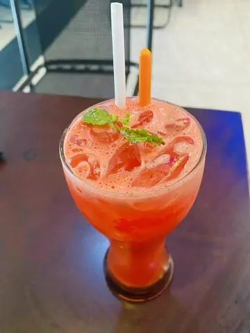 Hình ảnh ép dưa hấu