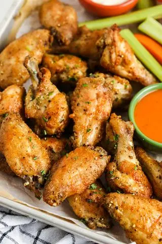 Hình ảnh CÁNH GÀ CHIÊN (12 MIẾNG)
