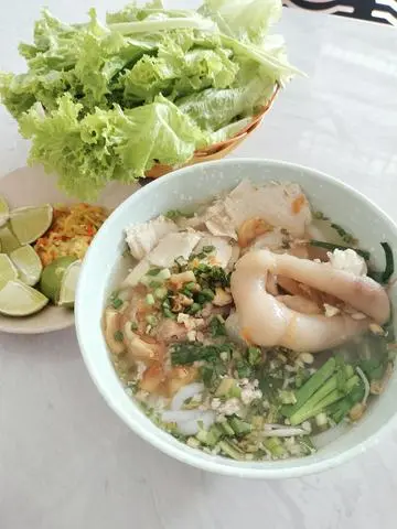 Hình ảnh Bánh canh giò