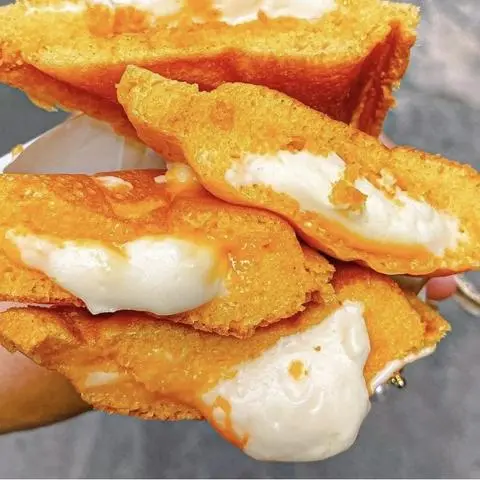 Hình ảnh Hotdog phomai đặc biệt