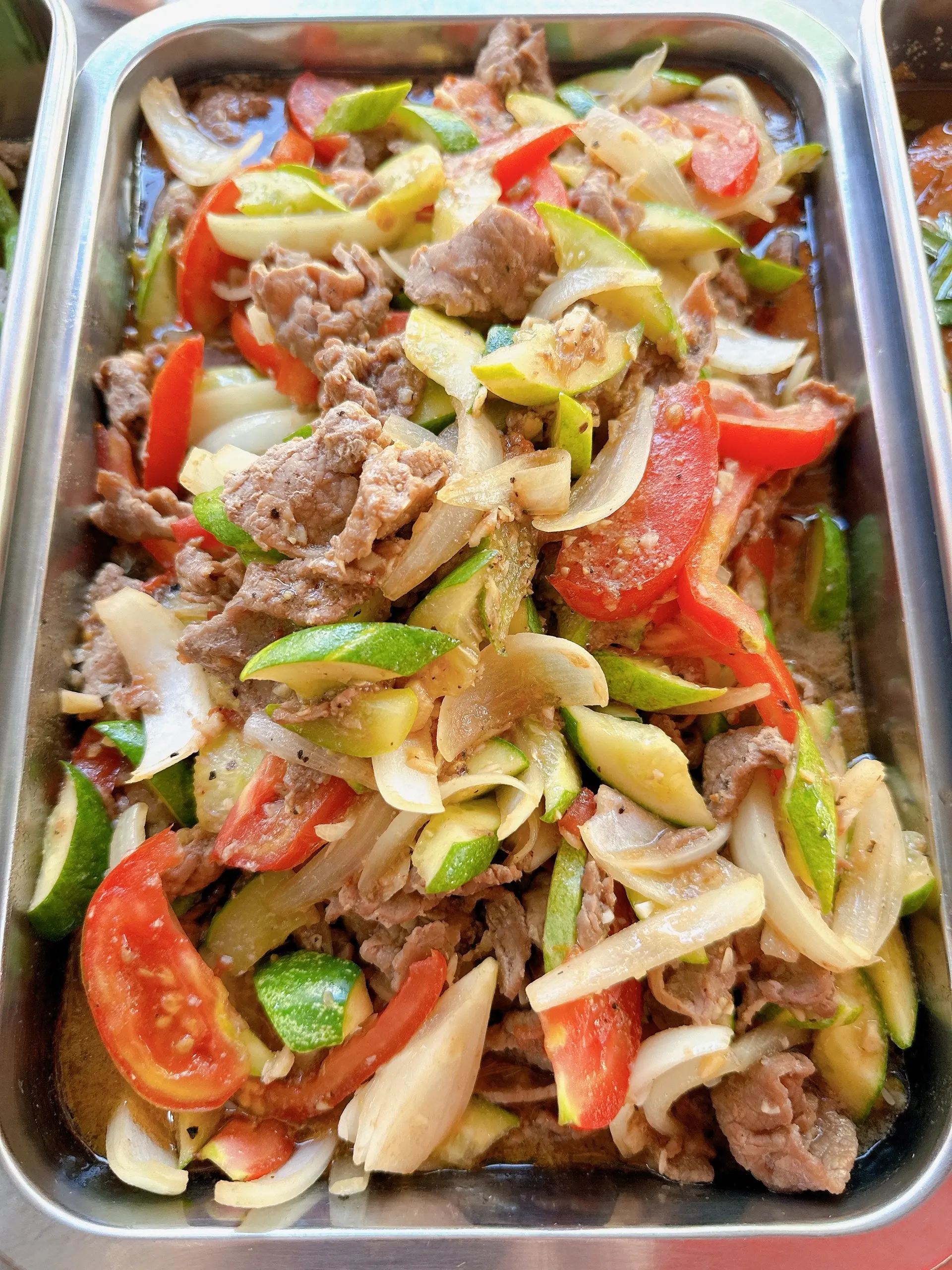 Hình ảnh Cơm Bò Xào Củ Hành