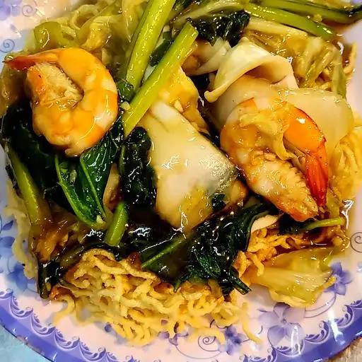 Hình ảnh Mì xào giòn hải sản