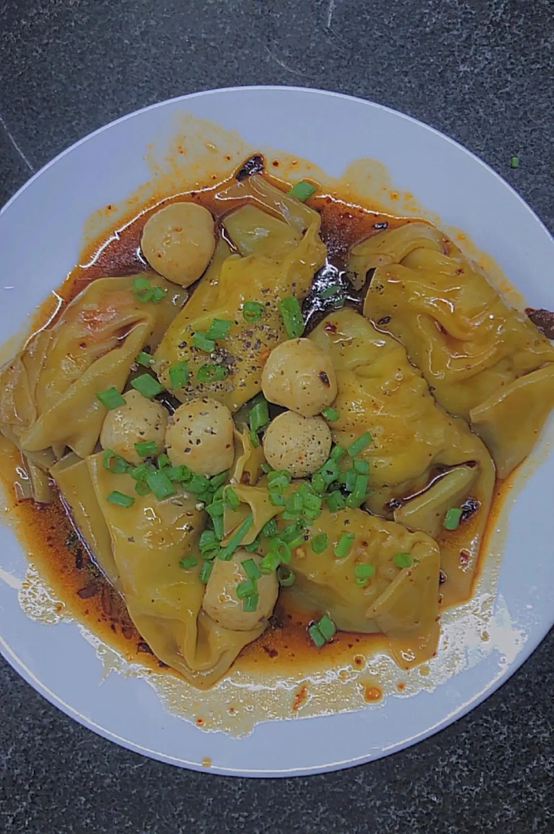 Hình ảnh Sủi cảo cá viên sốt dầu hào- 蚝油鱼丸饺