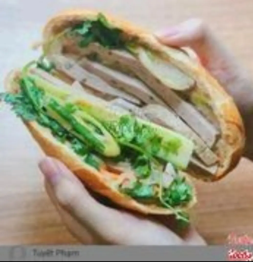 Hình ảnh Bánh mì Chả lụa 
