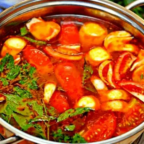 Hình ảnh Nước lẩu thêm