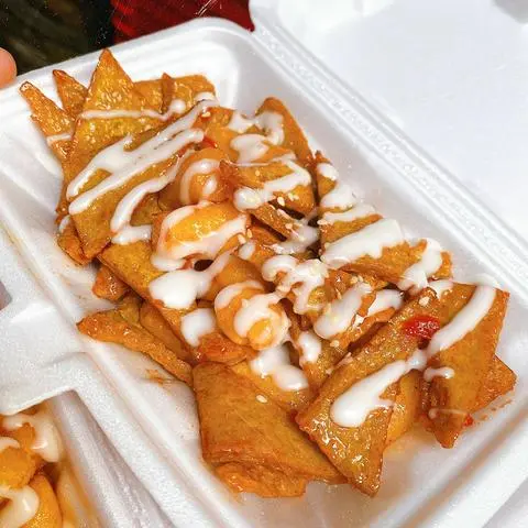 Hình ảnh Bánh chả cá sốt mật ong