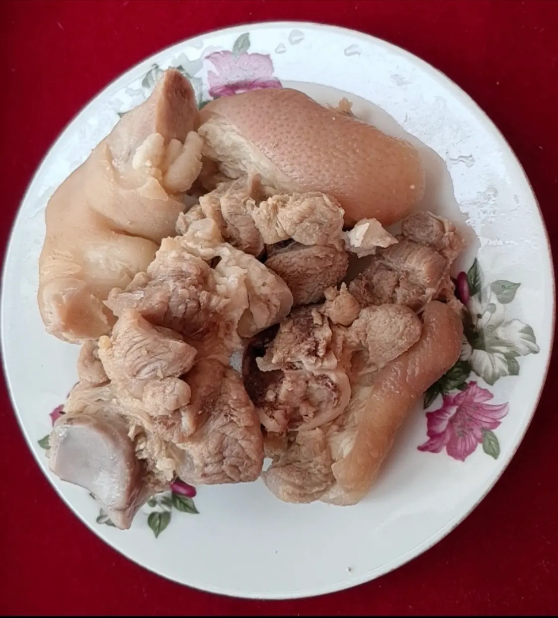 Hình ảnh giò heo thêm