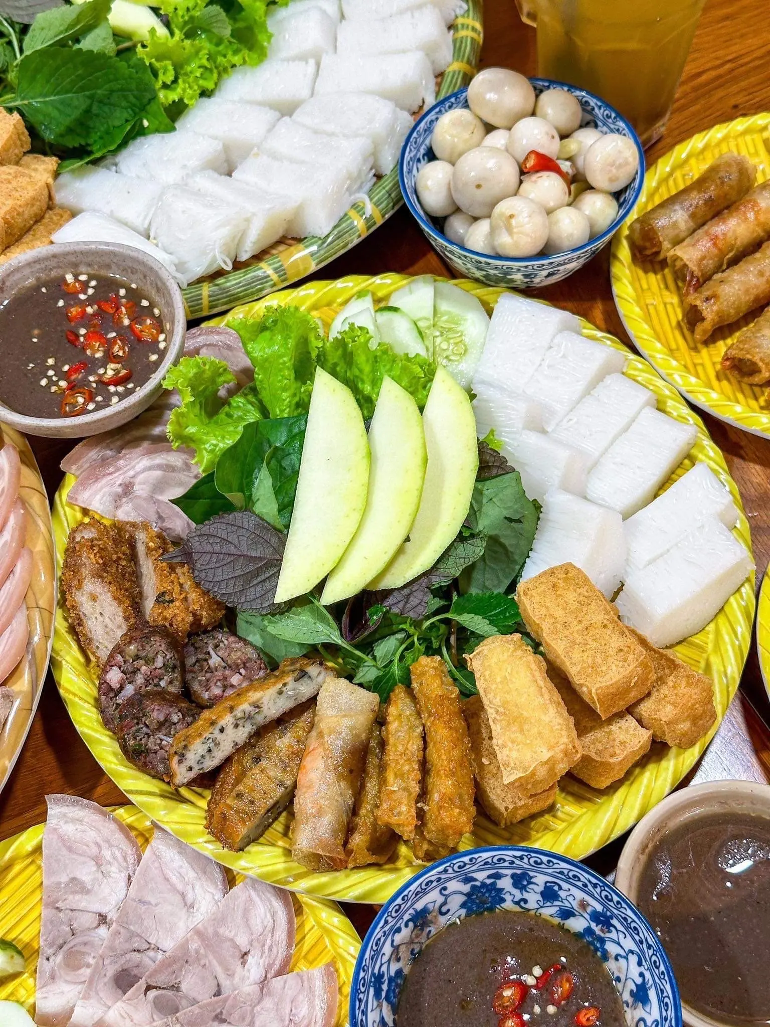 Hình ảnh Bún đậu thập cẩm 1 người