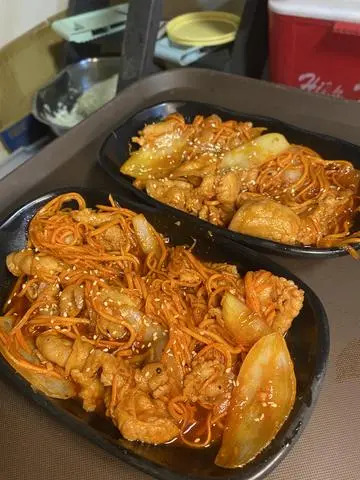 Hình ảnh Thịt heo xào cay