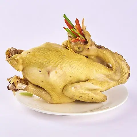 Hình ảnh Gà Ta Luộc Nguyên Con
