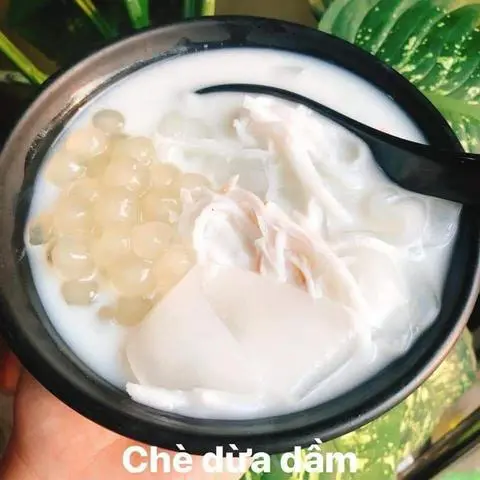 Hình ảnh Chè Dừa Dầm Hải Phòng