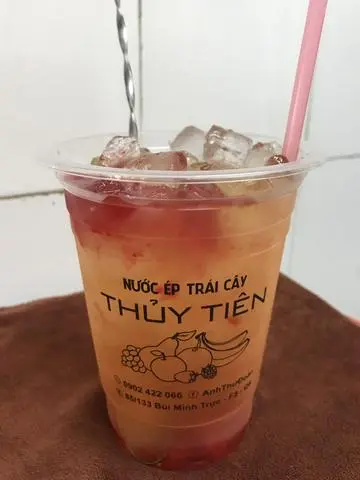 Hình ảnh Trà dâu ly lớn 