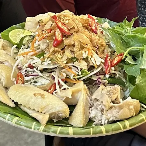 Hình ảnh Gỏi Gà mắm nêm 3 Con Gà