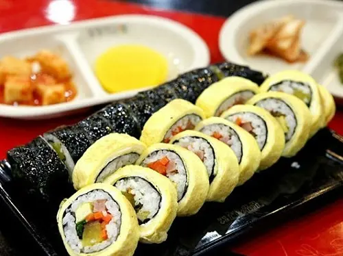 Hình ảnh Kimbap trứng cuộn