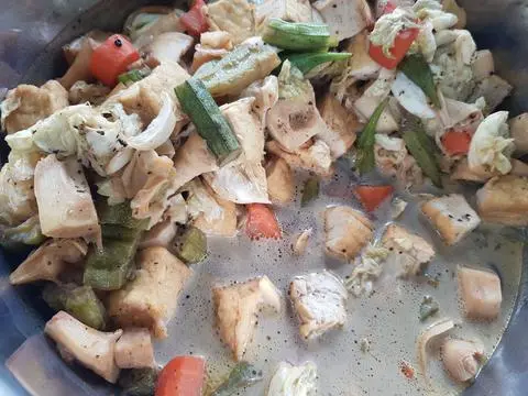 Hình ảnh Cơm ngũ quả kho thập cẩm