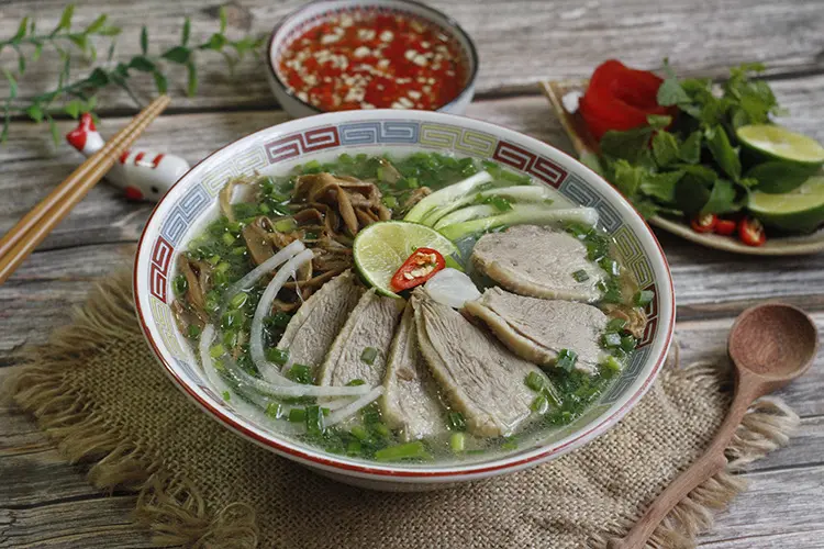 Hình ảnh Miến măng đùi Vịt