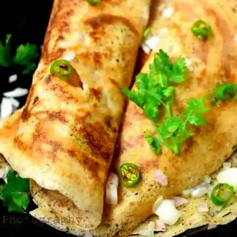 Hình ảnh Onion rava masala dosa